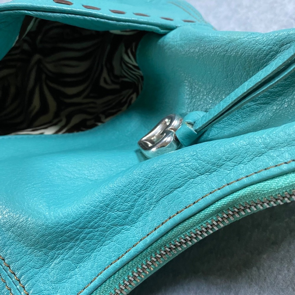 Brighton Kodiak Shoulder Bag Women Turquoise‎ Leather Tassel Floral Charm - Picture 9 of 16